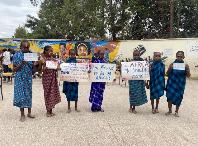 Celebrazioni dell'African Child Day nella scuola Grapesyard a Korogocho