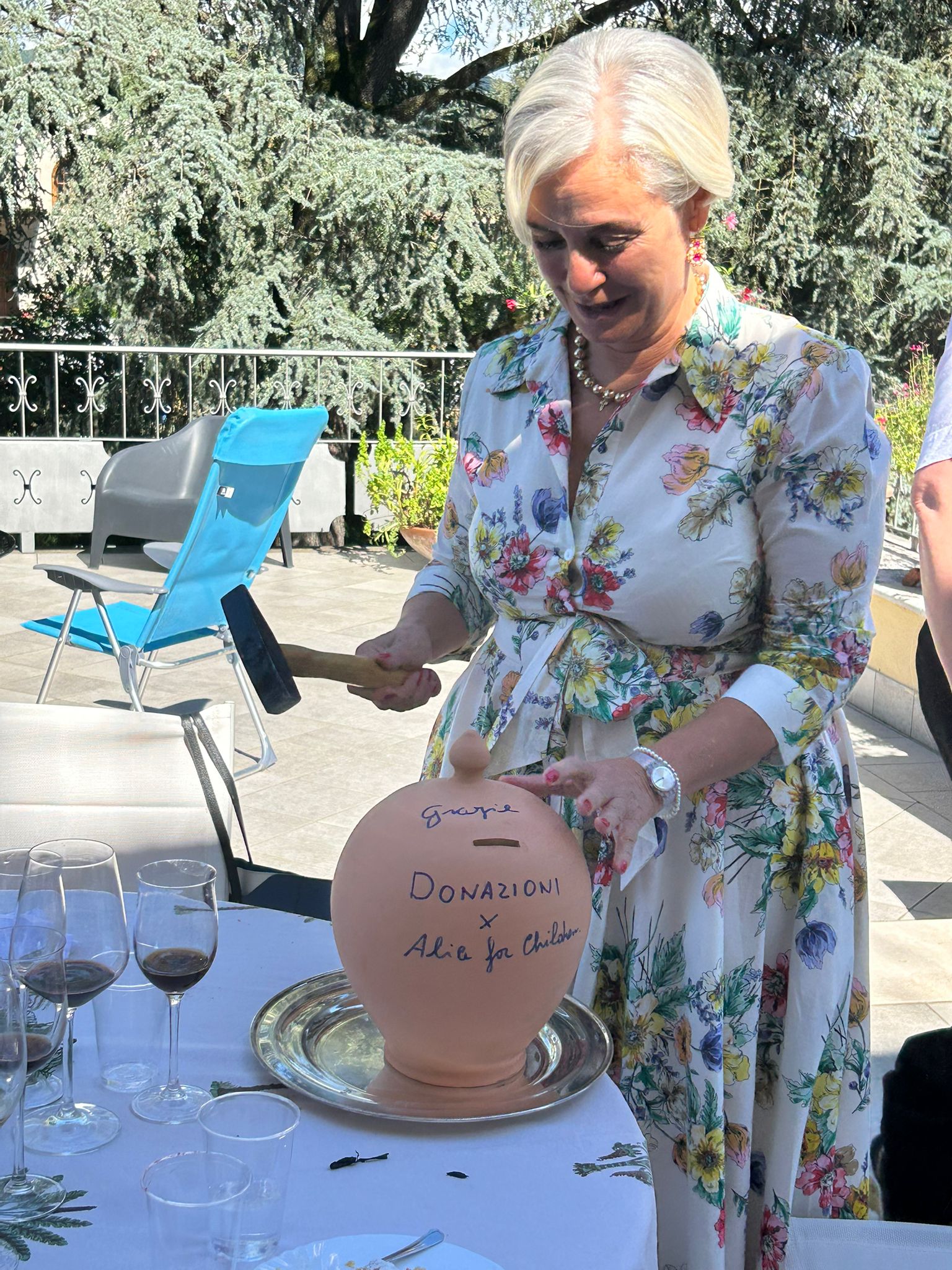 Emilia Nardi e il salvadanaio per AIFA