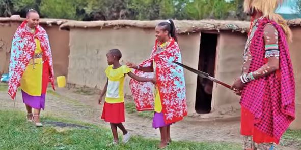 Video musical Maasai di Kamurar